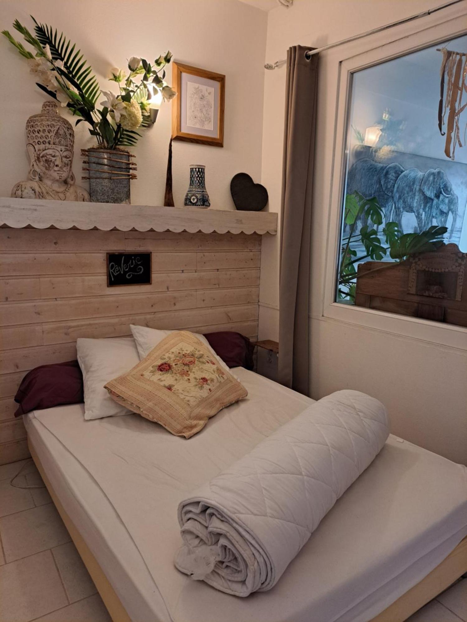 Terra-Crystal Apartment Rochefort  Ngoại thất bức ảnh